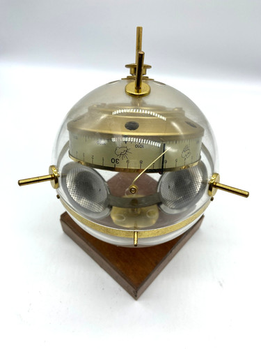 Se2378 vintage space age - space,
