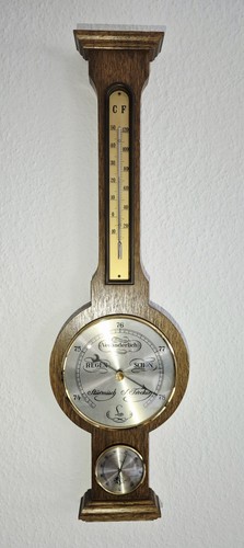 Vintage wetterstation aus holz - vintage,